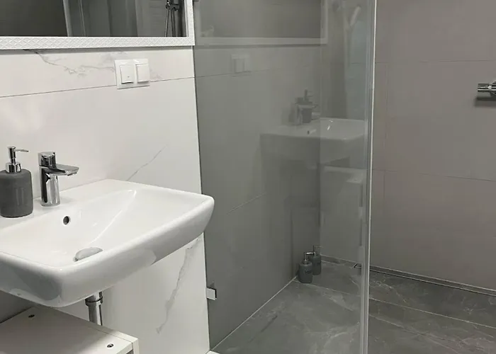 Διαμέρισμα 414 *